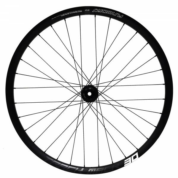 Dt-swiss DT Swiss 370 LN Ratchet Disc IS Track Mack 30 Comp Laufradsatz 27,5 650b 1970g 2 Dt-swiss DT Swiss 370 LN Ratchet Disc IS Track Mack 30 Comp Laufradsatz 27,5 650b 1970g – Bild 2