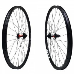 Dt-swiss DT Swiss 240 EXP Boost Disc IS Amride 30 Comp Race Laufradsatz 27,5 650b 1650g