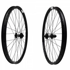 Dt-swiss DT Swiss 370 LN Ratchet Boost Disc IS Track Mack 30 Comp Laufradsatz 27,5 650b 1970g