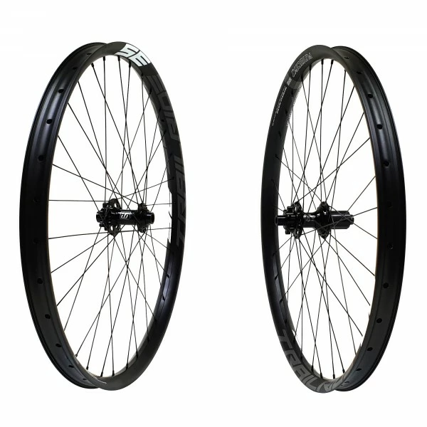 Fun Works N-Light Boost Trailride 35 Laufradsatz 27,5 650b 1810g 1 Fun Works N-Light Boost Trailride 35 Laufradsatz 27,5 650b 1810g