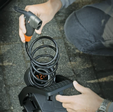 Titelseite -Dt-Swiss Parts Verkäufe