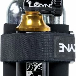 Lezyne Tubeless CO2 Blaster Schwarz/gold Inkl. Zwei CO2 Kartuschen
